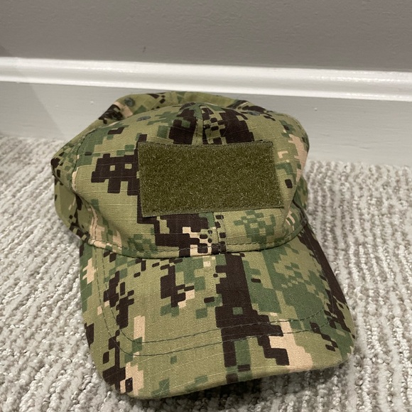 Youth Camouflage Military Cap - Picture 1 of 2